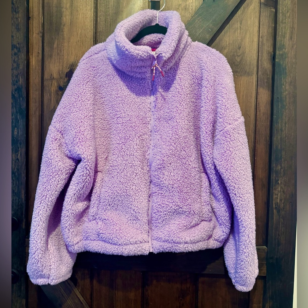 American Eagle Seriously Huggable Zip-up Sweatshirt